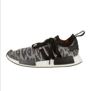 Adidas 2018 NMD R1 black Glitch sneaker size 9.5